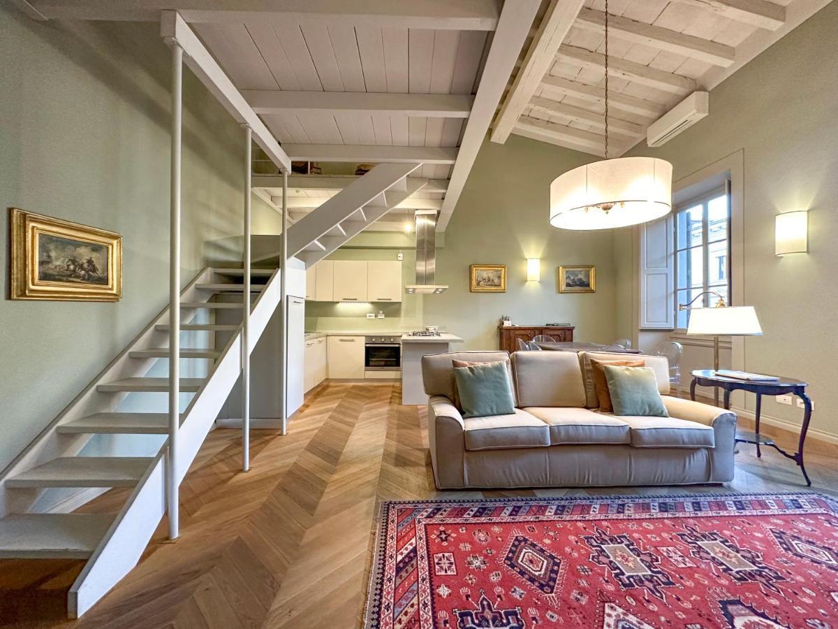 Appartamento Penthouse In Palace Strozzi *